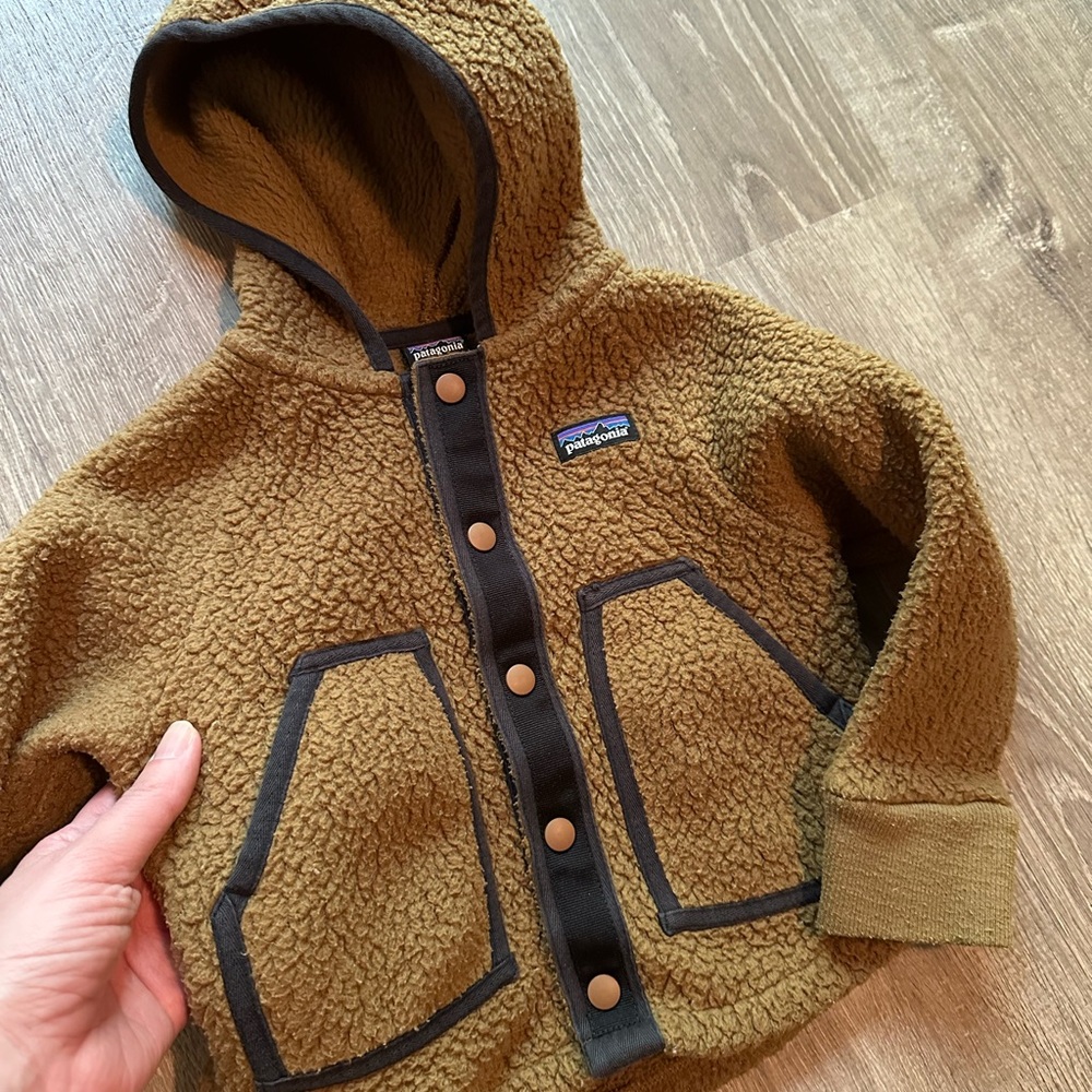 Patagonia 2T Retro Pile Fleece Jacket | Coriander Brown + Black